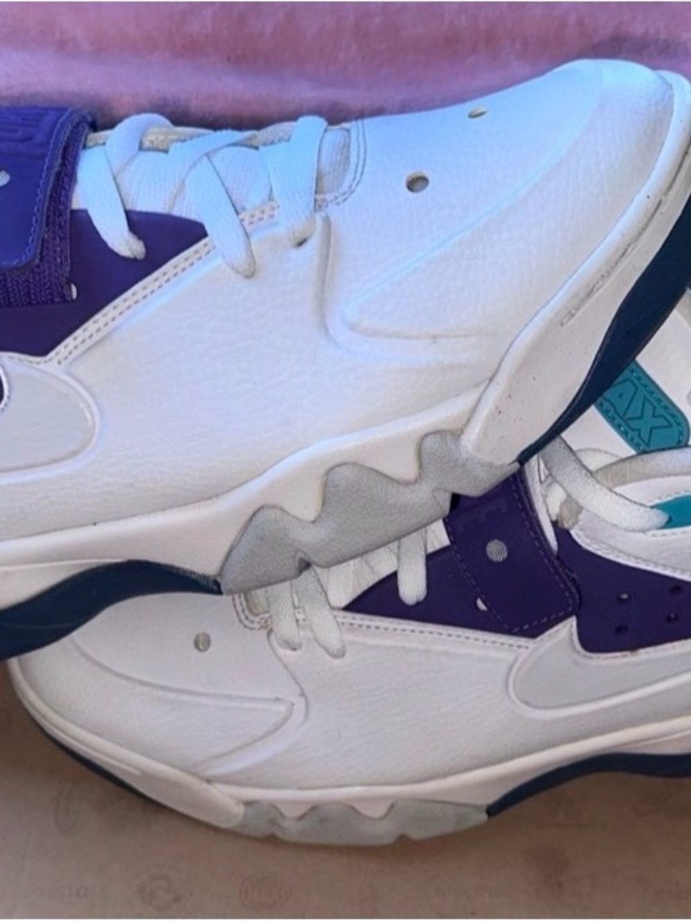 Nike Air Force Max 2013 "Hornets Barkley" (11.5 men’s)